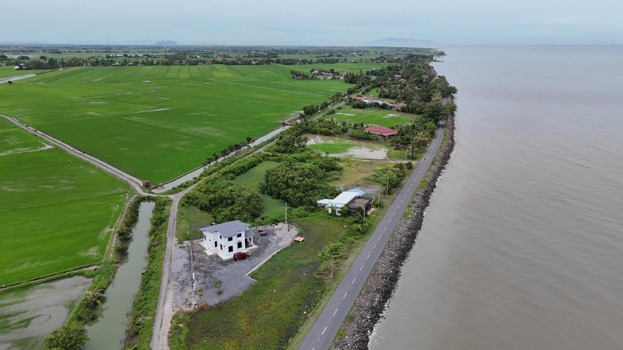 Rhumah Sungai Belati Villa Simpang Empat  Buitenkant foto